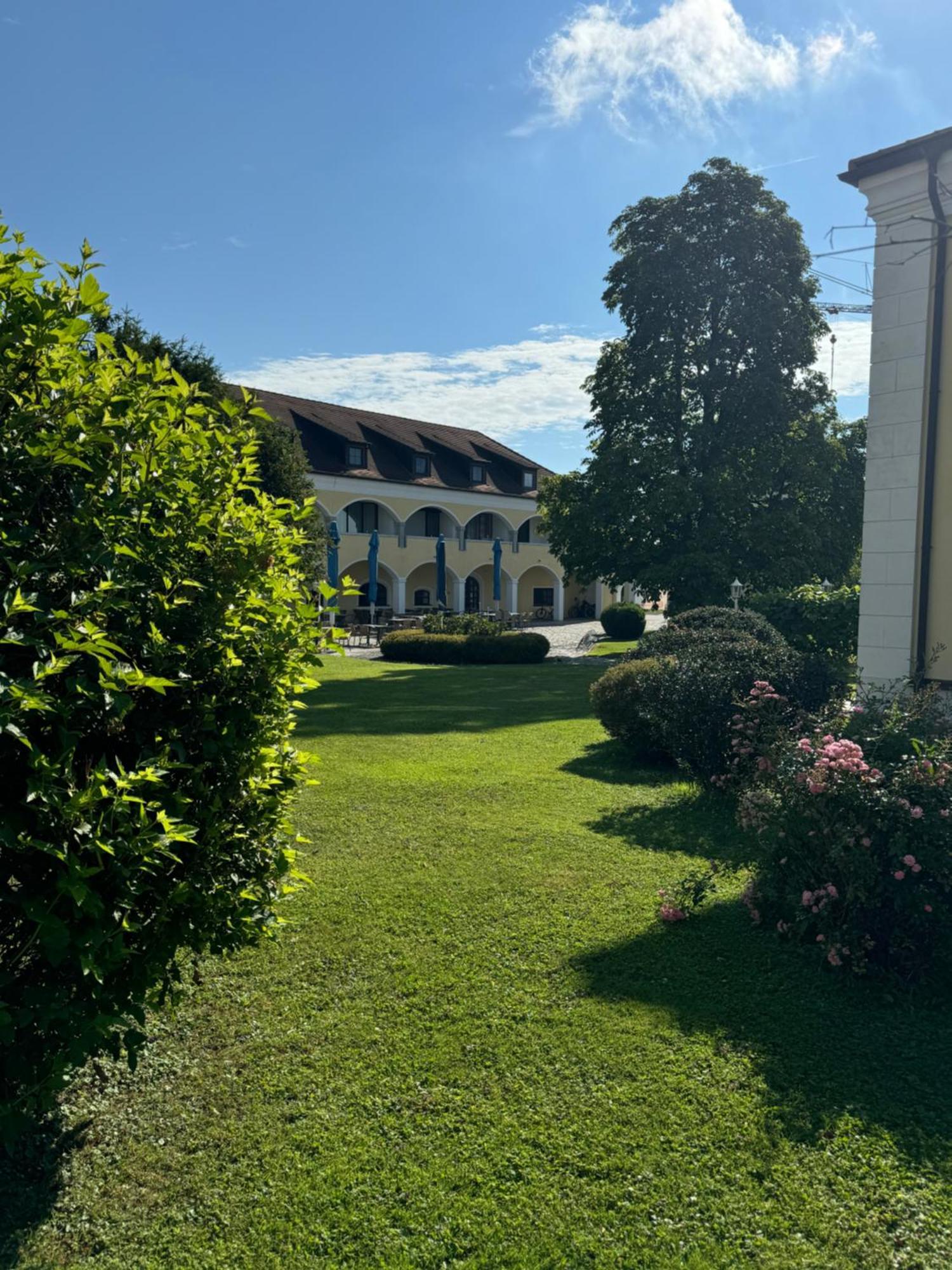 Schloss Kirchham Aparthotel Eksteriør bilde